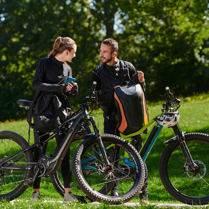 Mountain E-Bike or Traditional MTB: <br>Which is Best for You?