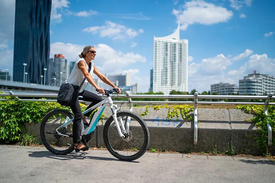 20 Benefits of Switching to an E-Bike for Your Daily Commute