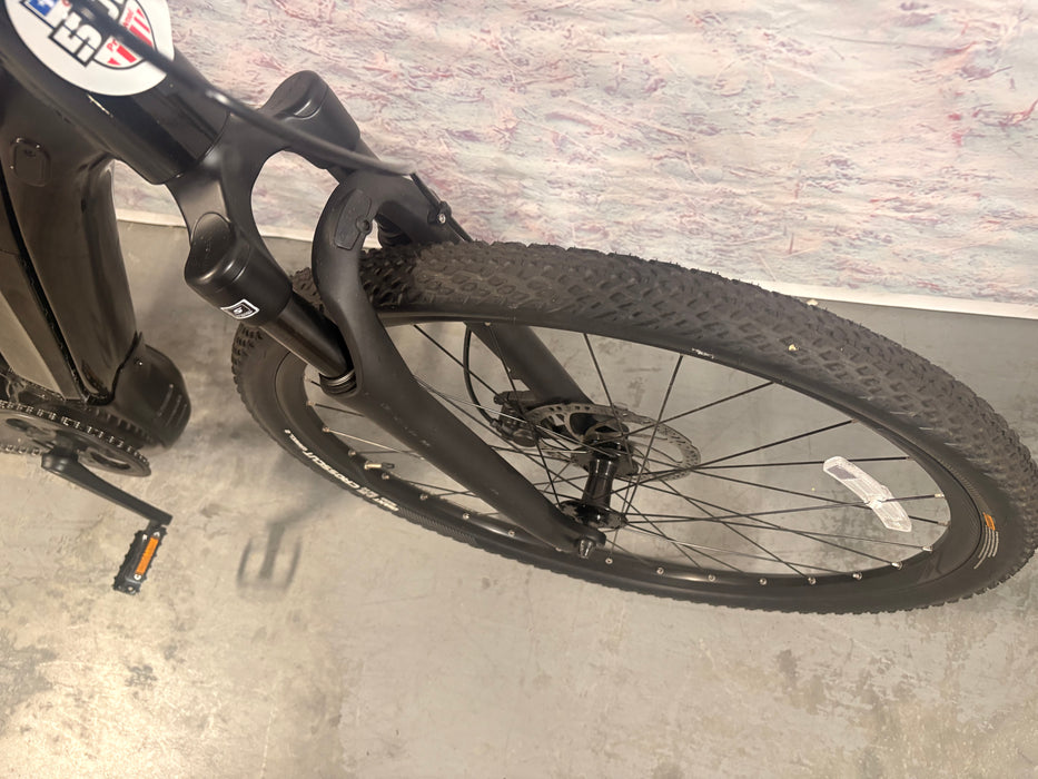 Giant Roam E+ STA Black Certified Pre-Owned