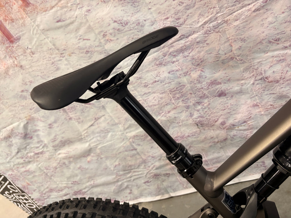 Specialized Turbo Levo 4 Comp Alloy Demo S2 Gunmetal / White Mountains