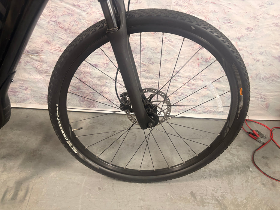 Giant Roam E+ STA Black Certified Pre-Owned