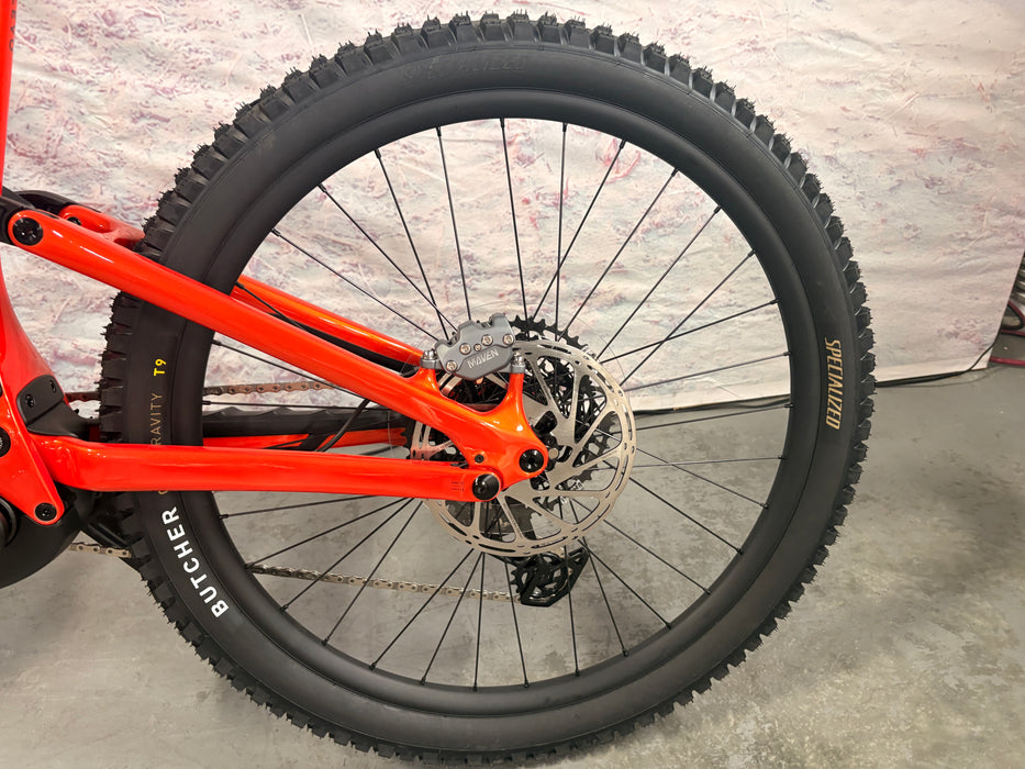 Specialized Turbo Levo 4 Comp Carbon Demo Gloss Orange Tint Over Silver Dust / Dark Navy S3