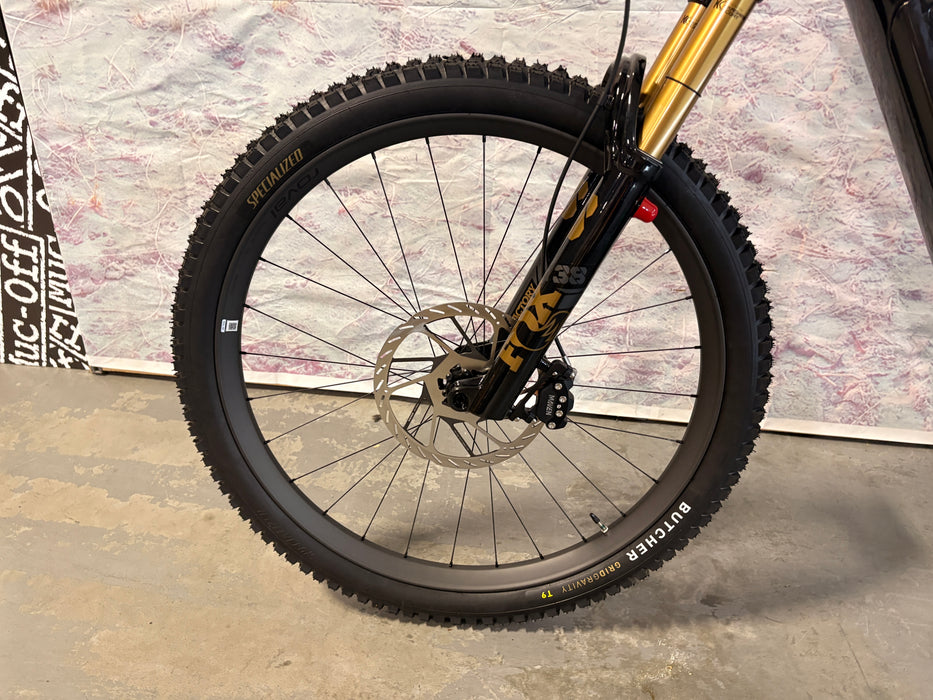 Specialized Turbo Levo 4 Pro Demo Gloss Metallic Obsidian / Burnt Gold Metallic S4