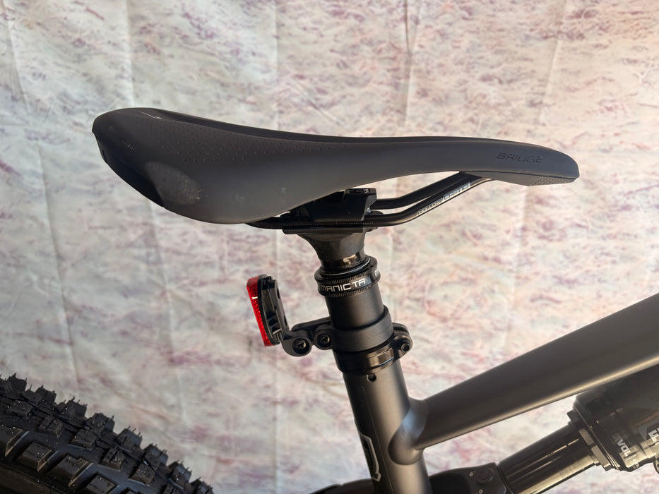 Specialized Turbo Levo 4 Comp Alloy Demo S3 Gloss Metallic Obsidian / Silver Dust