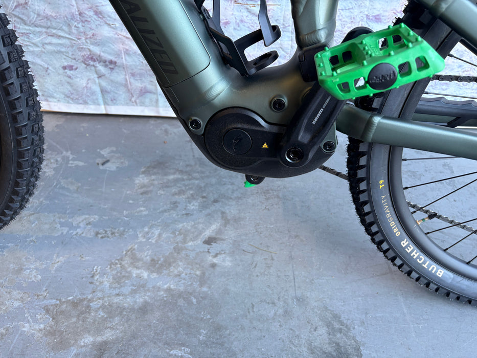 Specialized Turbo Levo 4 Alloy Demo S3 Satin Cypress Metallic / Dark Moss Green