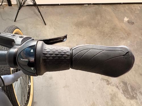 Giant Transend E+ GTS Black Certified Pre Owned