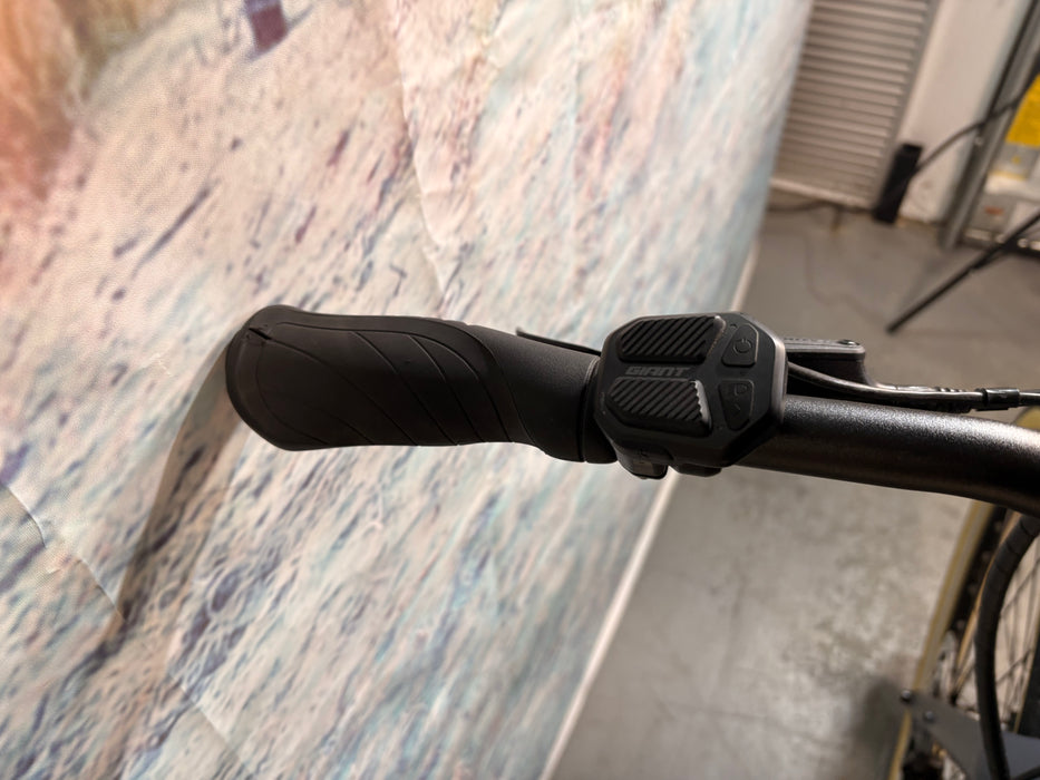 Giant Transend E+ GTS  Black Certified Pre Owned