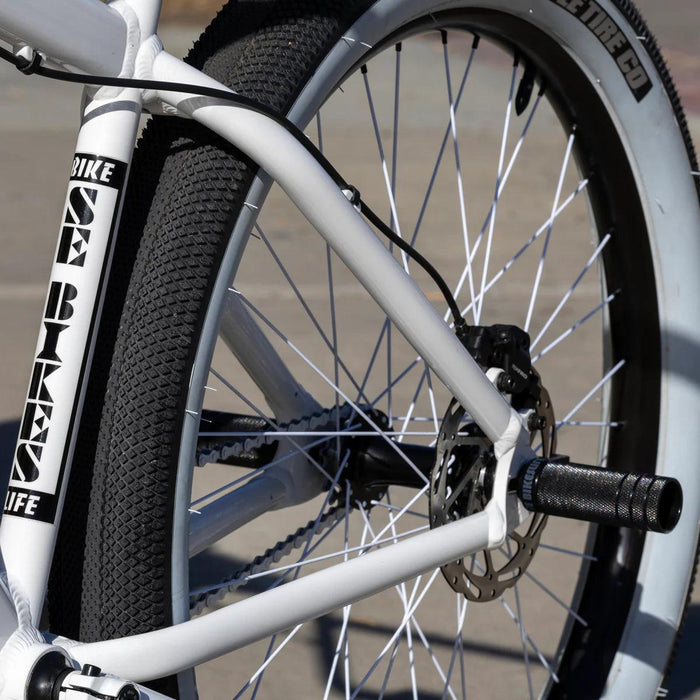 SE Maniacc Flyer 27.5"+ Bicycle