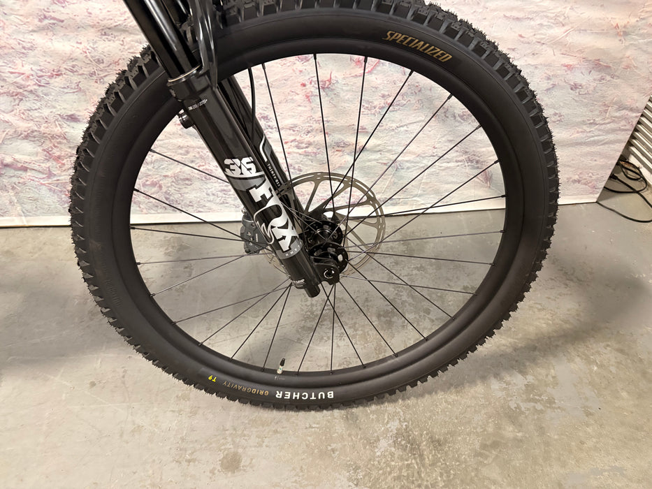 Specialized Turbo Levo 4 Comp Alloy Demo S4 Gloss Deep Lake Metallic / Dune White