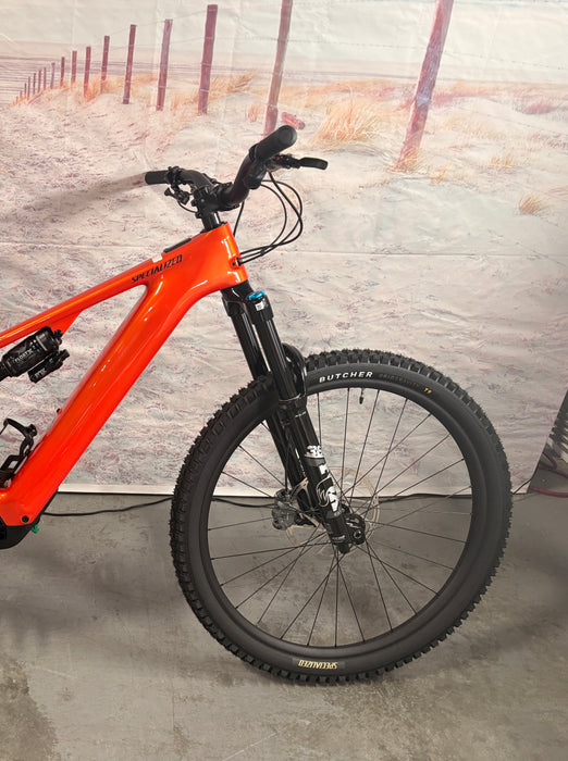 Specialized Turbo Levo 4 Comp Carbon Demo Gloss Orange Tint Over Silver Dust / Dark Navy S4