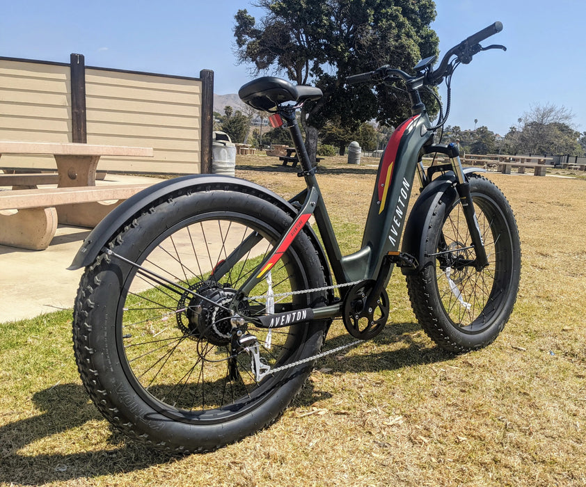 Aventon AVENTURE Step Through Fat Bike